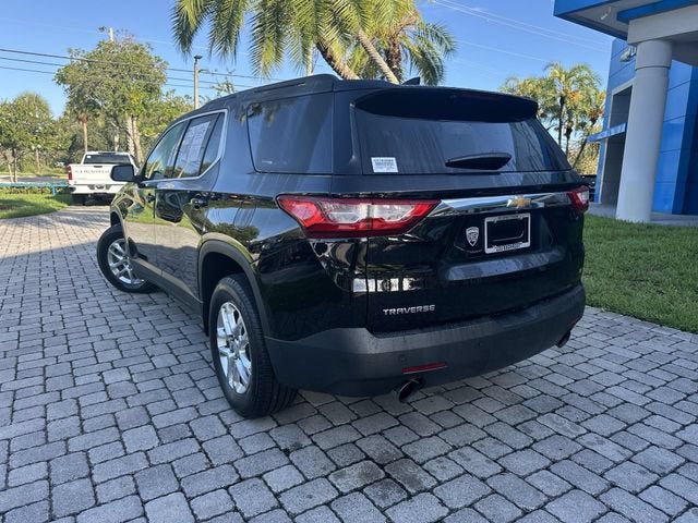 2021 Chevrolet Traverse LT Leather