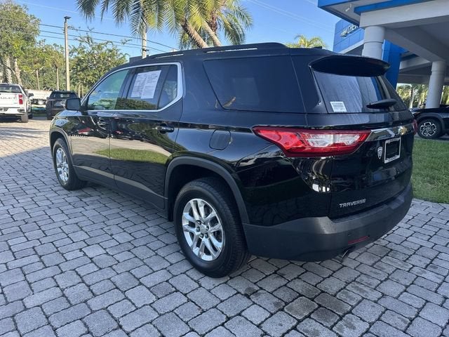 2021 Chevrolet Traverse LT Leather