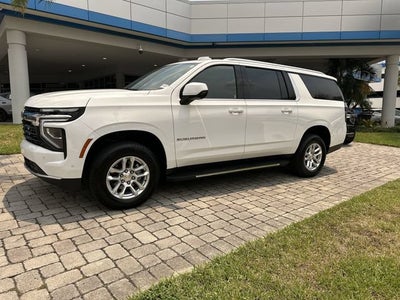 2026 Chevrolet Suburban LS