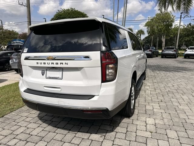 2021 Chevrolet Suburban LS