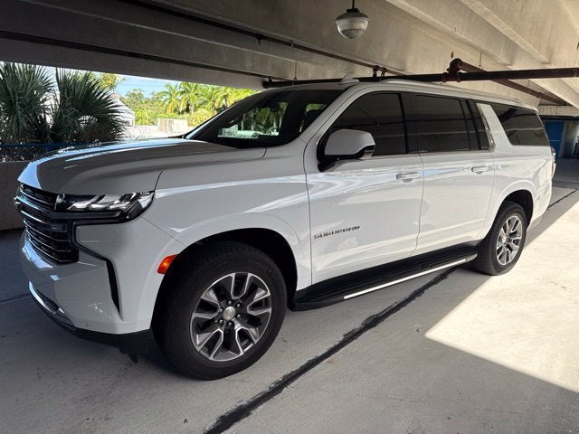 2024 Chevrolet Suburban LT