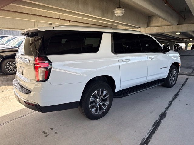 2024 Chevrolet Suburban LT