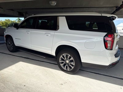 2024 Chevrolet Suburban LT