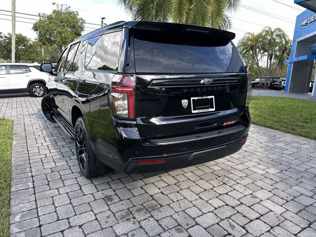 2023 Chevrolet Suburban RST