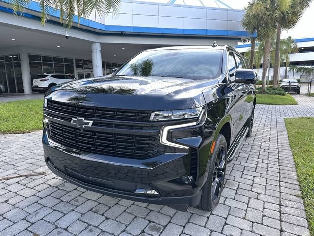 2023 Chevrolet Suburban RST