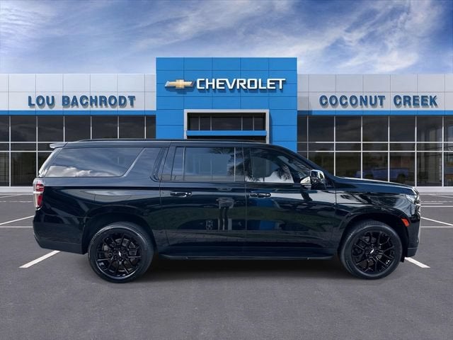 2023 Chevrolet Suburban RST