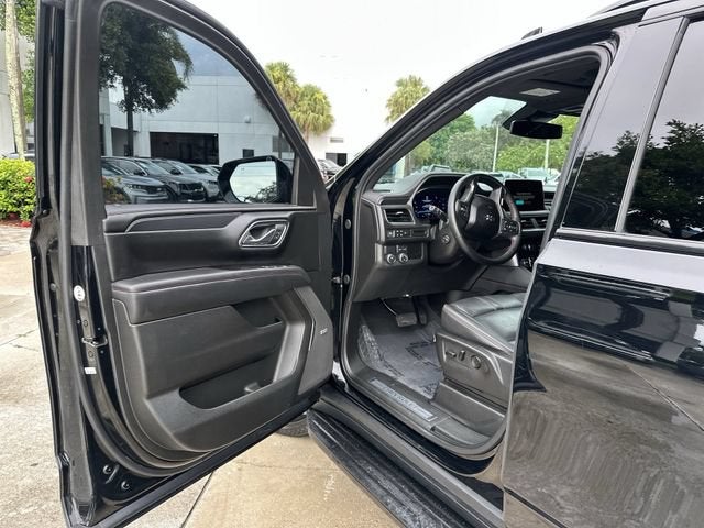 2024 Chevrolet Suburban RST