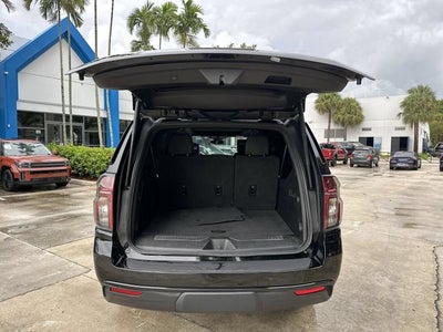 2024 Chevrolet Suburban RST