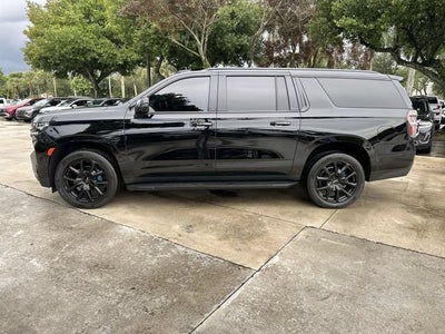 2024 Chevrolet Suburban RST