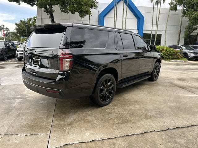 2024 Chevrolet Suburban RST