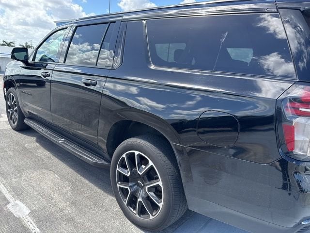 2022 Chevrolet Suburban RST