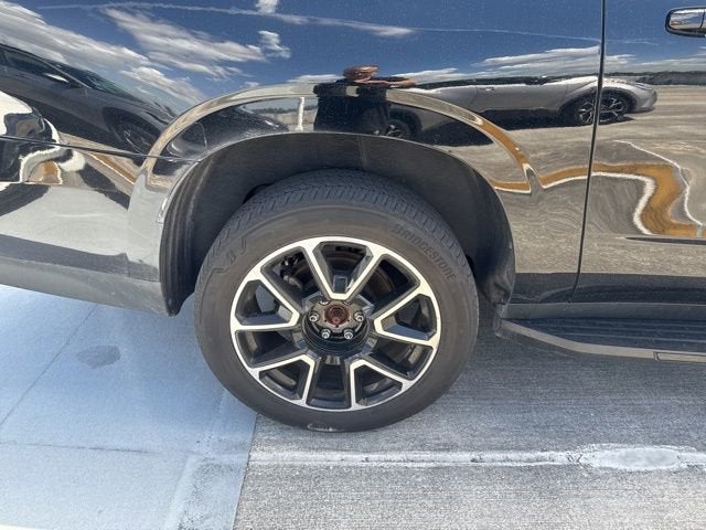 2022 Chevrolet Suburban RST