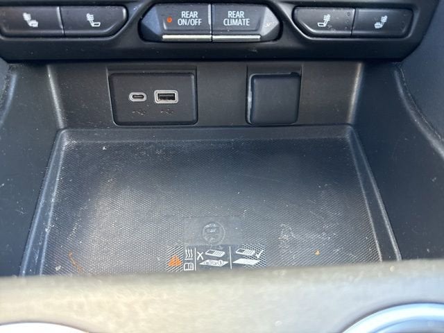 2022 Chevrolet Suburban RST