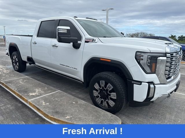 2024 GMC Sierra 3500 HD Denali