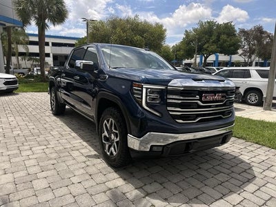 2022 GMC Sierra 1500 SLT