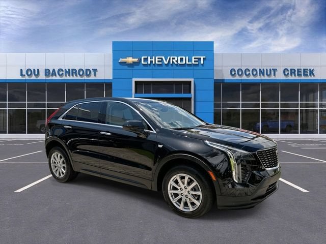2023 Cadillac XT4 Luxury