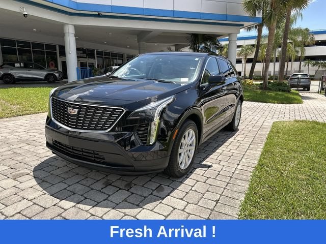 2023 Cadillac XT4 Luxury