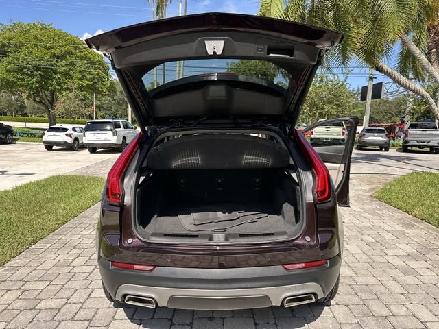 2021 Cadillac XT4 FWD Premium Luxury