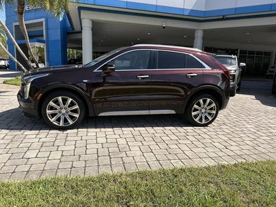 2021 Cadillac XT4 FWD Premium Luxury