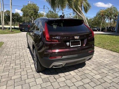 2021 Cadillac XT4 FWD Premium Luxury