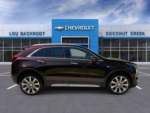 2021 Cadillac XT4 FWD Premium Luxury