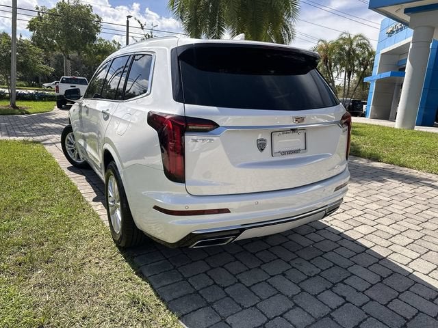 2024 Cadillac XT6 Luxury