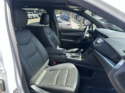 2024 Cadillac XT6 Luxury
