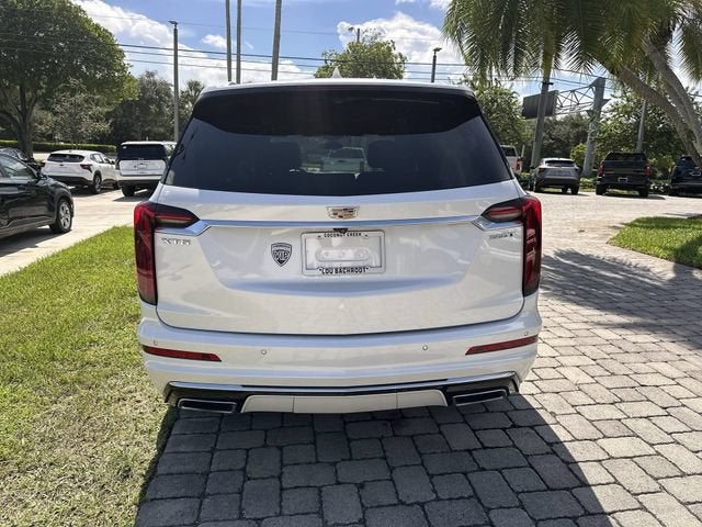 2024 Cadillac XT6 Luxury