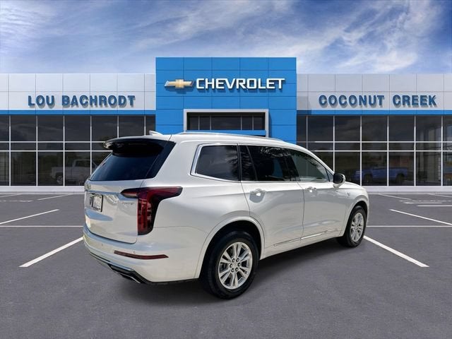 2024 Cadillac XT6 Luxury
