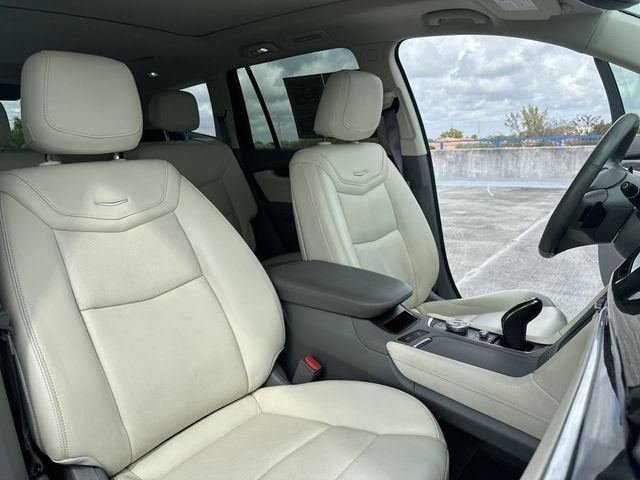 2021 Cadillac XT6 Premium Luxury