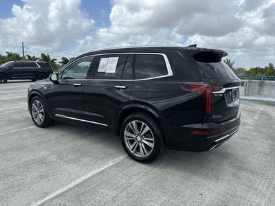 2023 Cadillac XT6 Premium Luxury