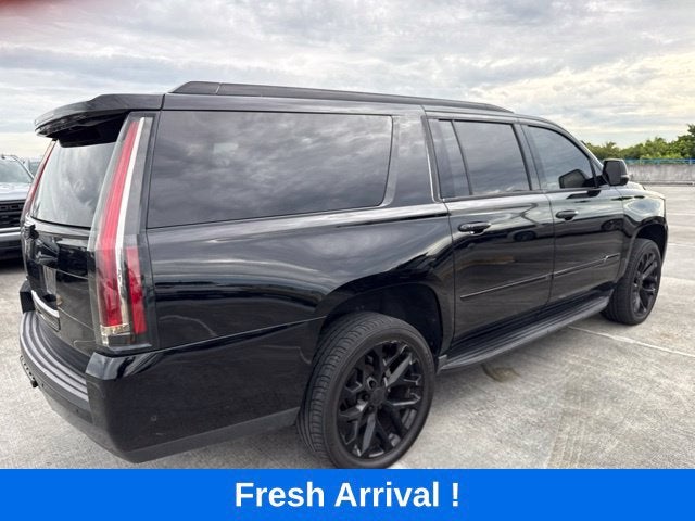 2019 Cadillac Escalade ESV Luxury