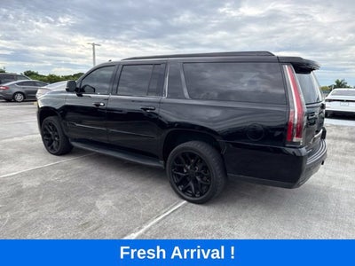 2019 Cadillac Escalade ESV Luxury
