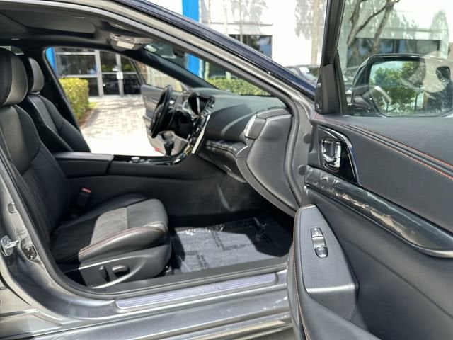 2023 Nissan Maxima SR