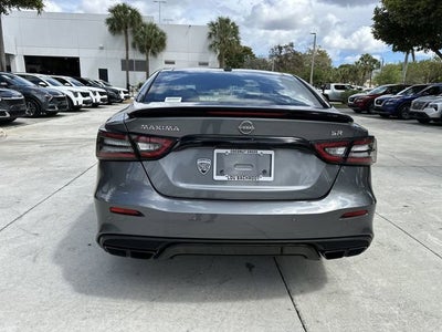 2023 Nissan Maxima SR