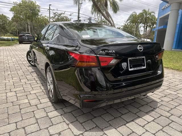 2025 Nissan Altima S