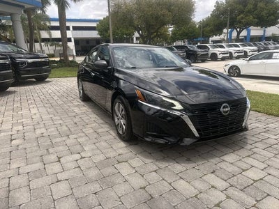 2025 Nissan Altima S