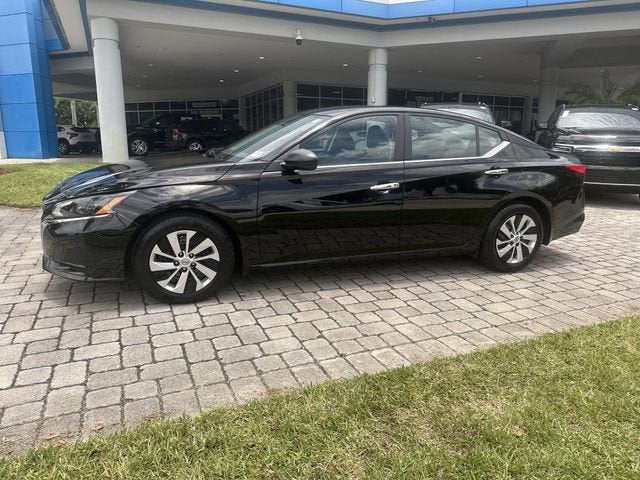 2025 Nissan Altima S