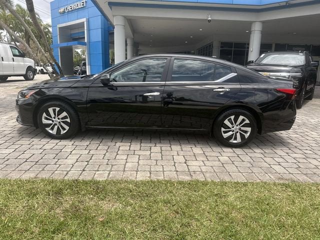 2025 Nissan Altima S