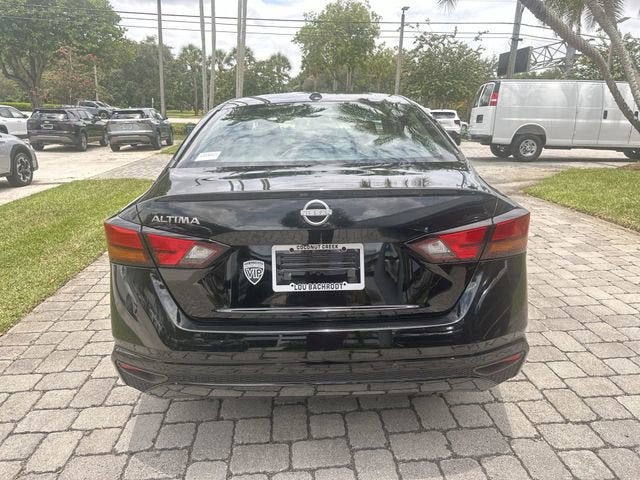 2025 Nissan Altima S