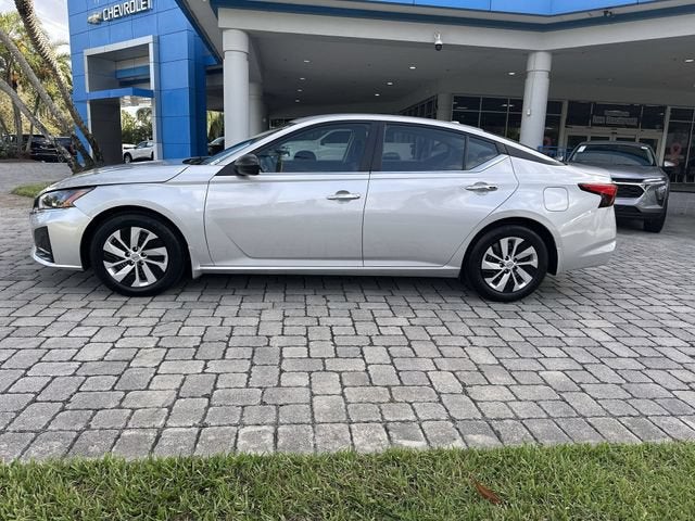 2025 Nissan Altima S