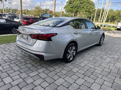 2025 Nissan Altima S
