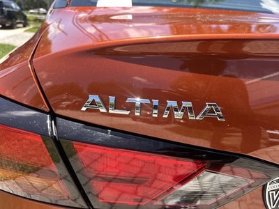 2022 Nissan Altima 2.5 SR