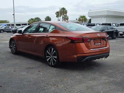 2022 Nissan Altima 2.5 SR