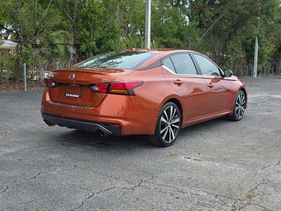 2022 Nissan Altima 2.5 SR