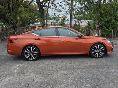 2022 Nissan Altima 2.5 SR