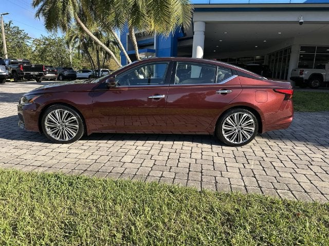 2023 Nissan Altima 2.5 SL