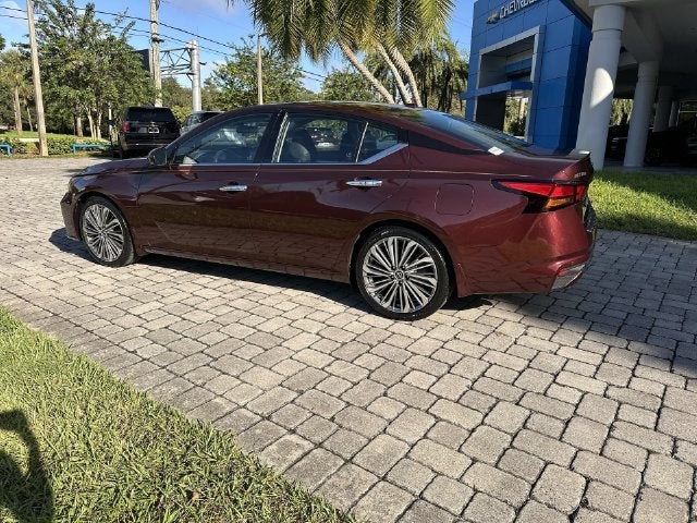2023 Nissan Altima 2.5 SL