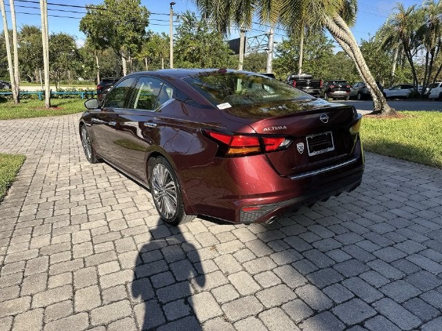 2023 Nissan Altima 2.5 SL