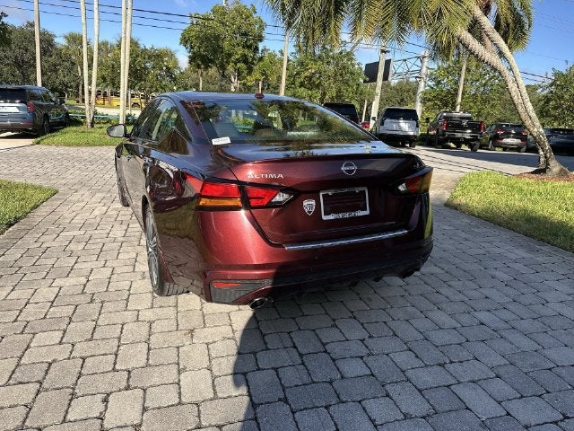 2023 Nissan Altima 2.5 SL
